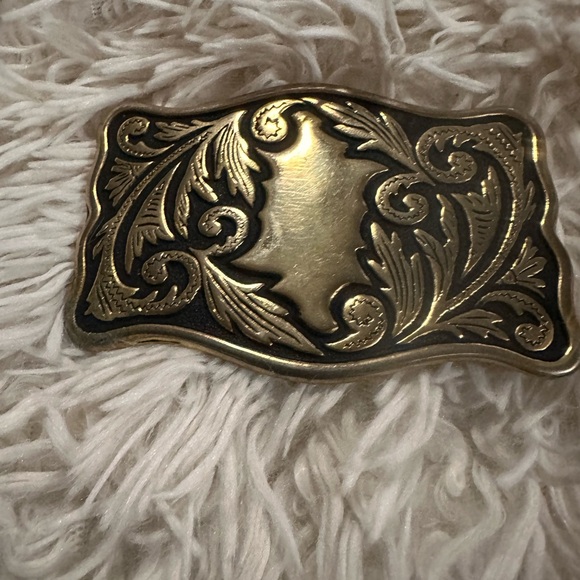 Intricate Gold and Black Belt Buckle - Picture 1 of 2